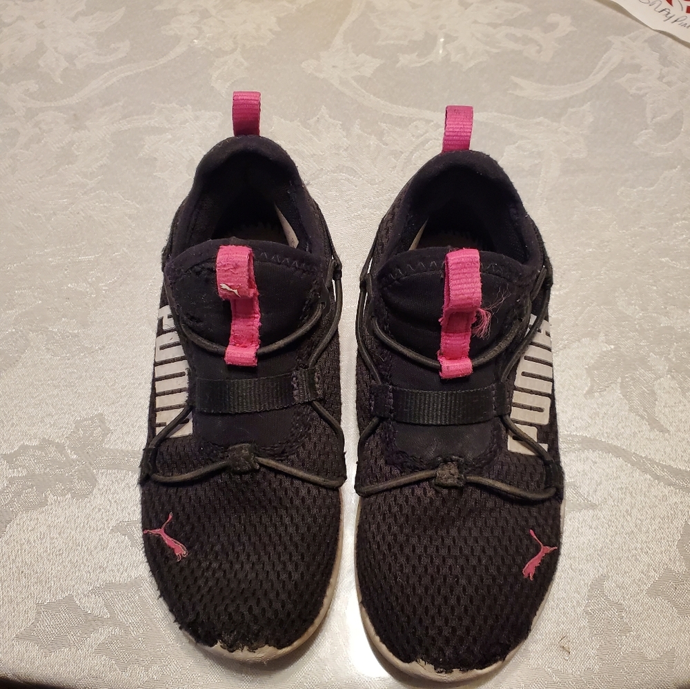 Girls Puma running shoes size 13c